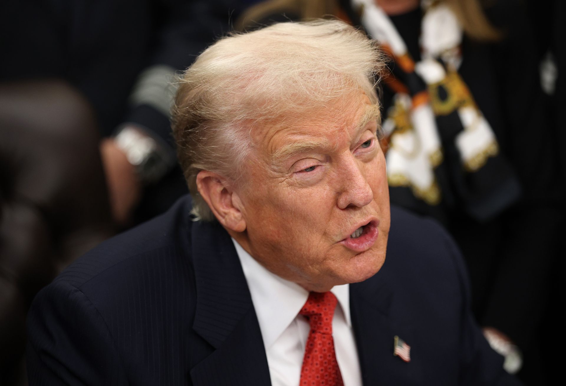 Znamy 28 punktów planu Trumpa dla Ukrainy, atak zimy w Polsce [SKRÓT PORANKA]