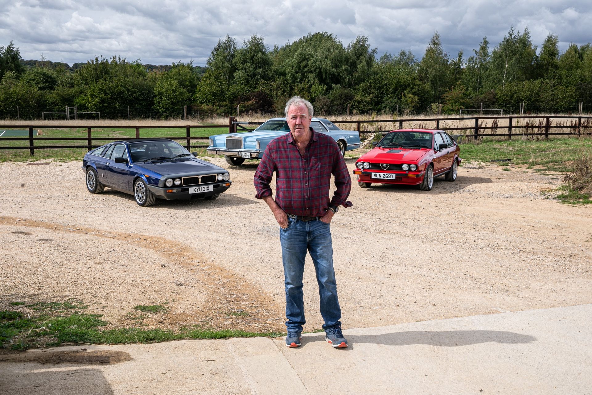 Jeremy Clarkson wystawia na aukcję 3 auta z "The Grand Tour"