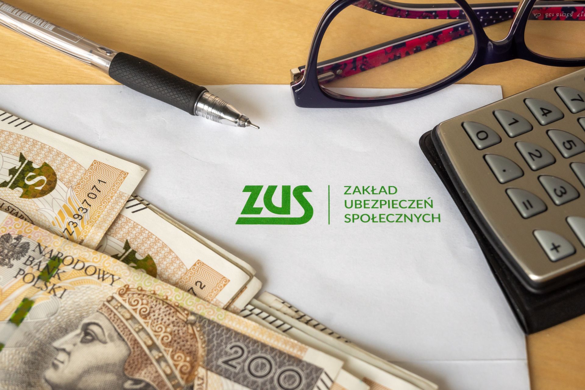 ZUS zwraca pieniądze po zmarłych. "Zajmuje to 10 minut"