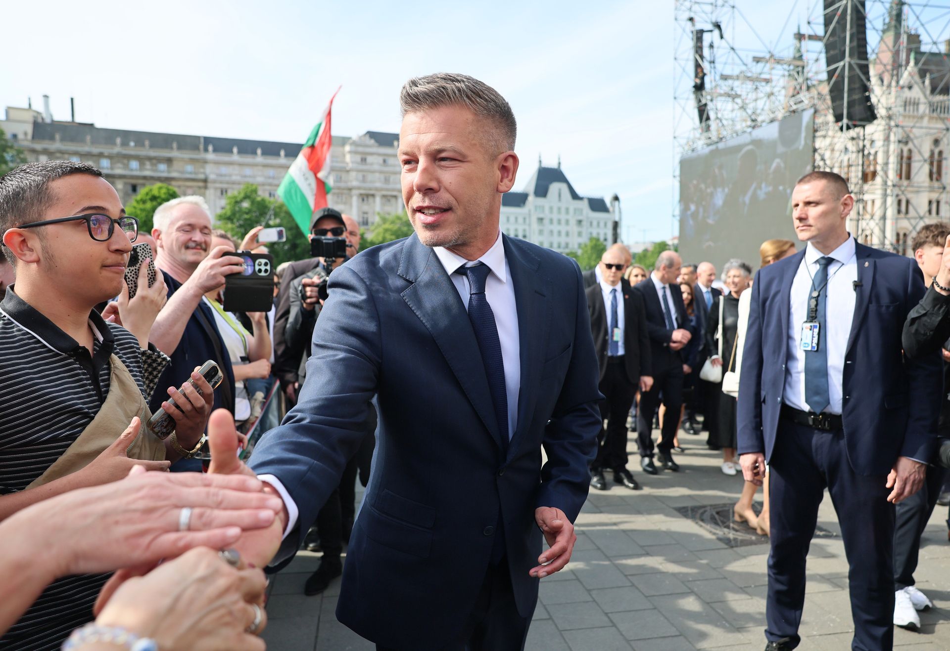 Nowy premier Węgier obnaża luksusowy system Orbána