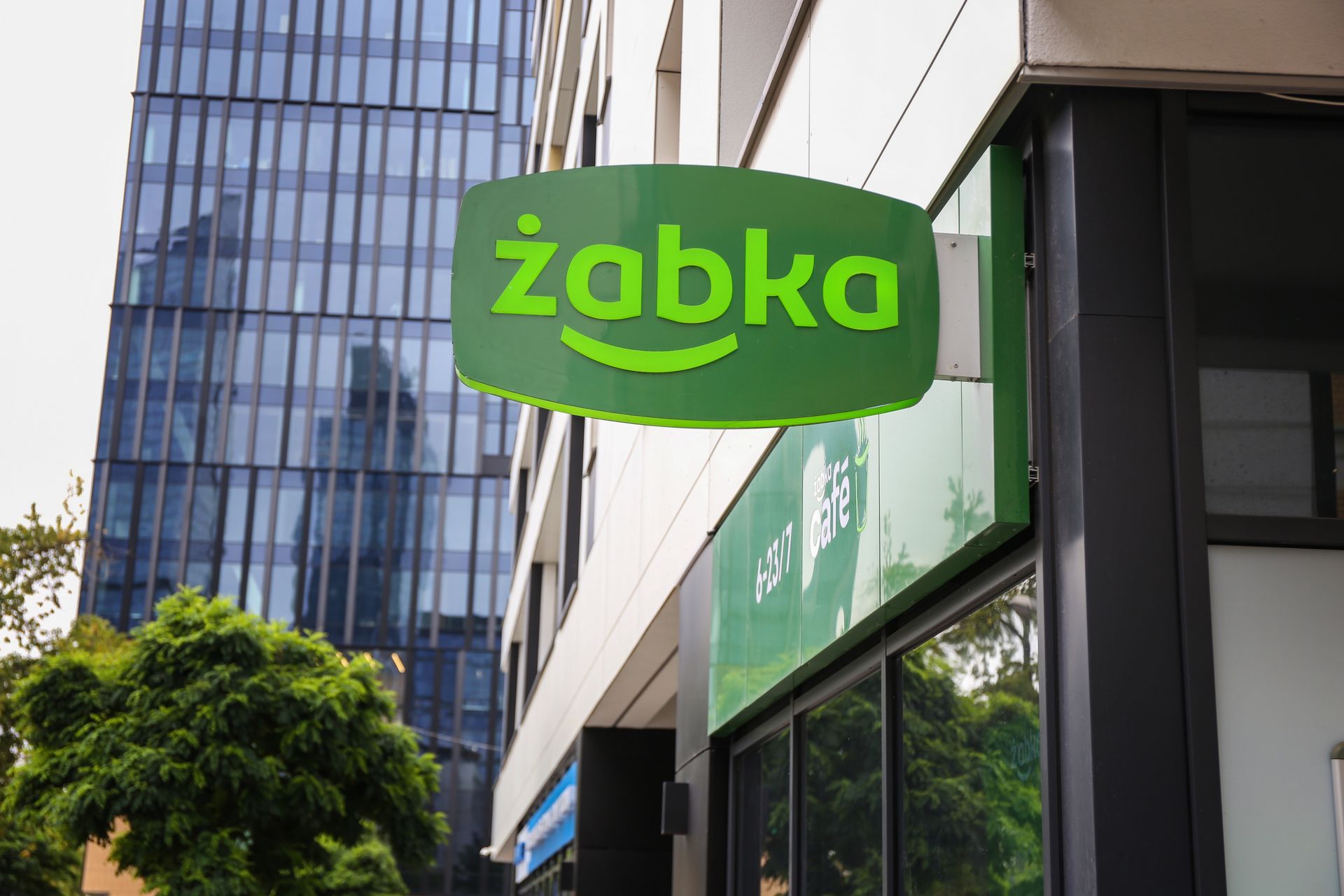 Problemy w Żabce. Terminale płatnicze nie działają