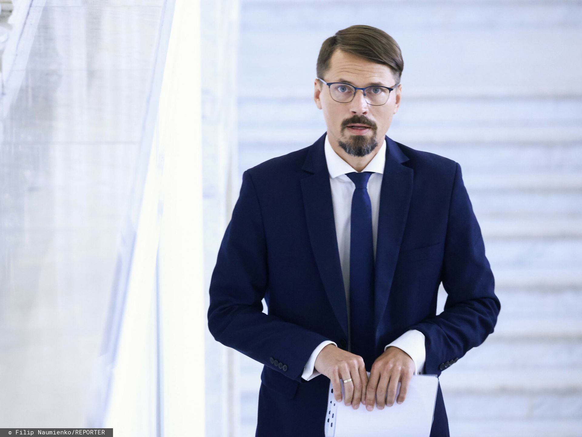 Apelował z Sejmu ws. alimentów. Dzieci posła Konfederacji walczą z nim w sądzie