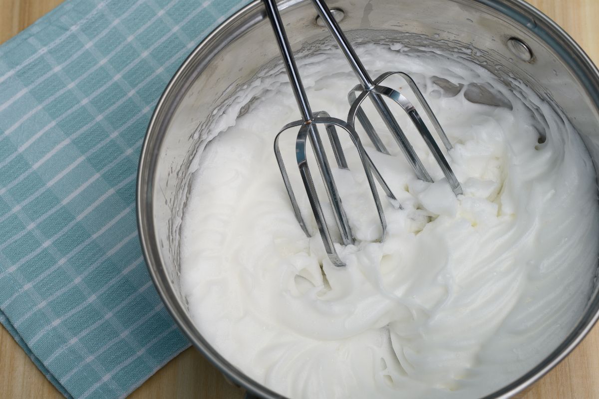 Na weekend zrobiłam bezy bez jajek. Nikt się nie zorientował, z czego powstały