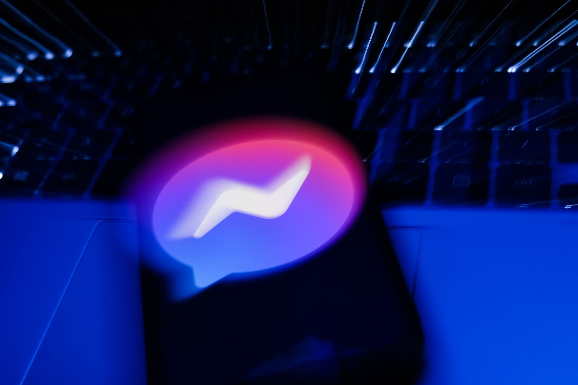 Messenger zniknie z Windowsa i macOS-a. Trafisz na Facebooka