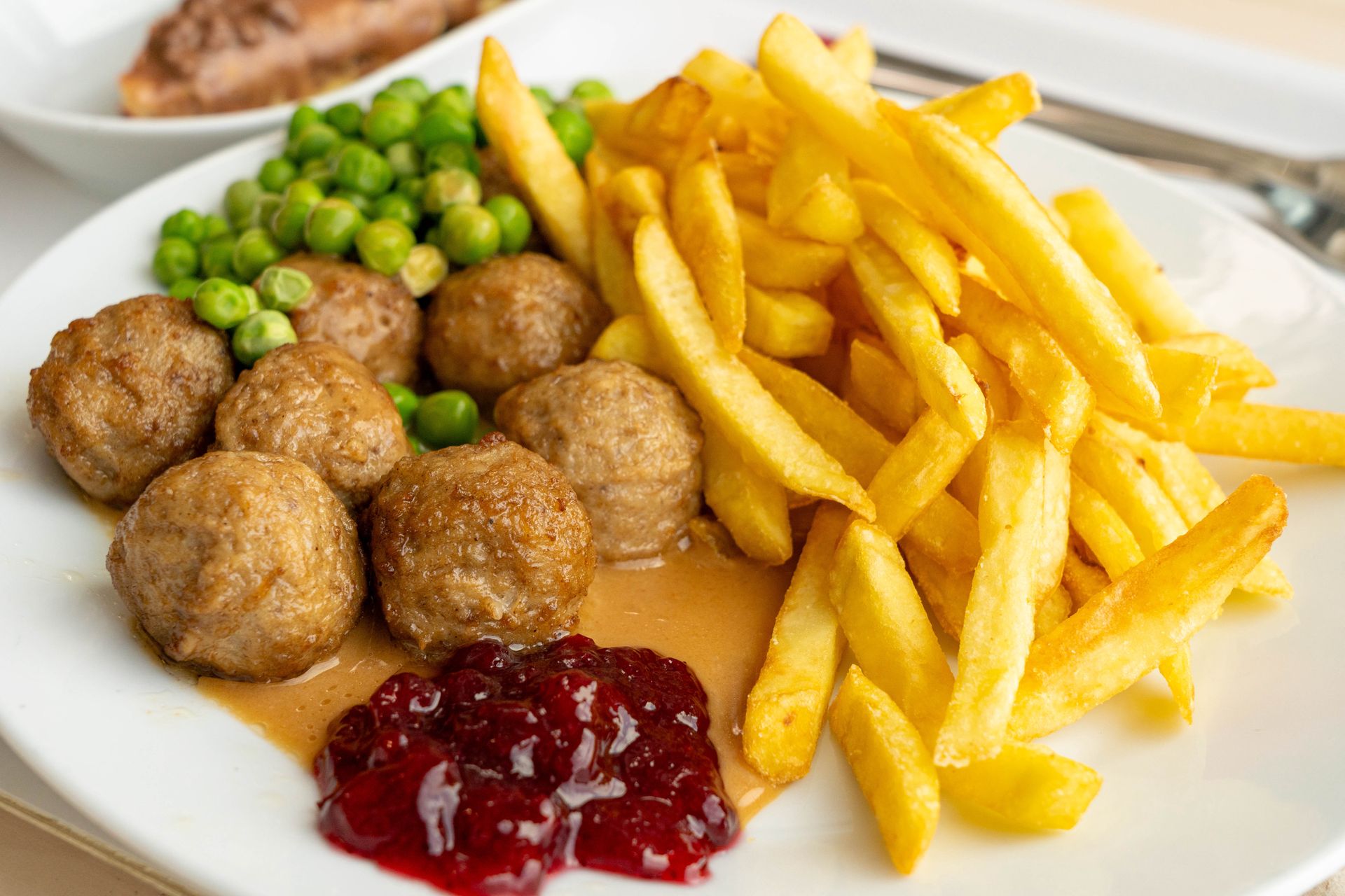 Pasują do wszystkiego i zawsze się sprawdzają. Klopsiki, które warto mieć w lodówce