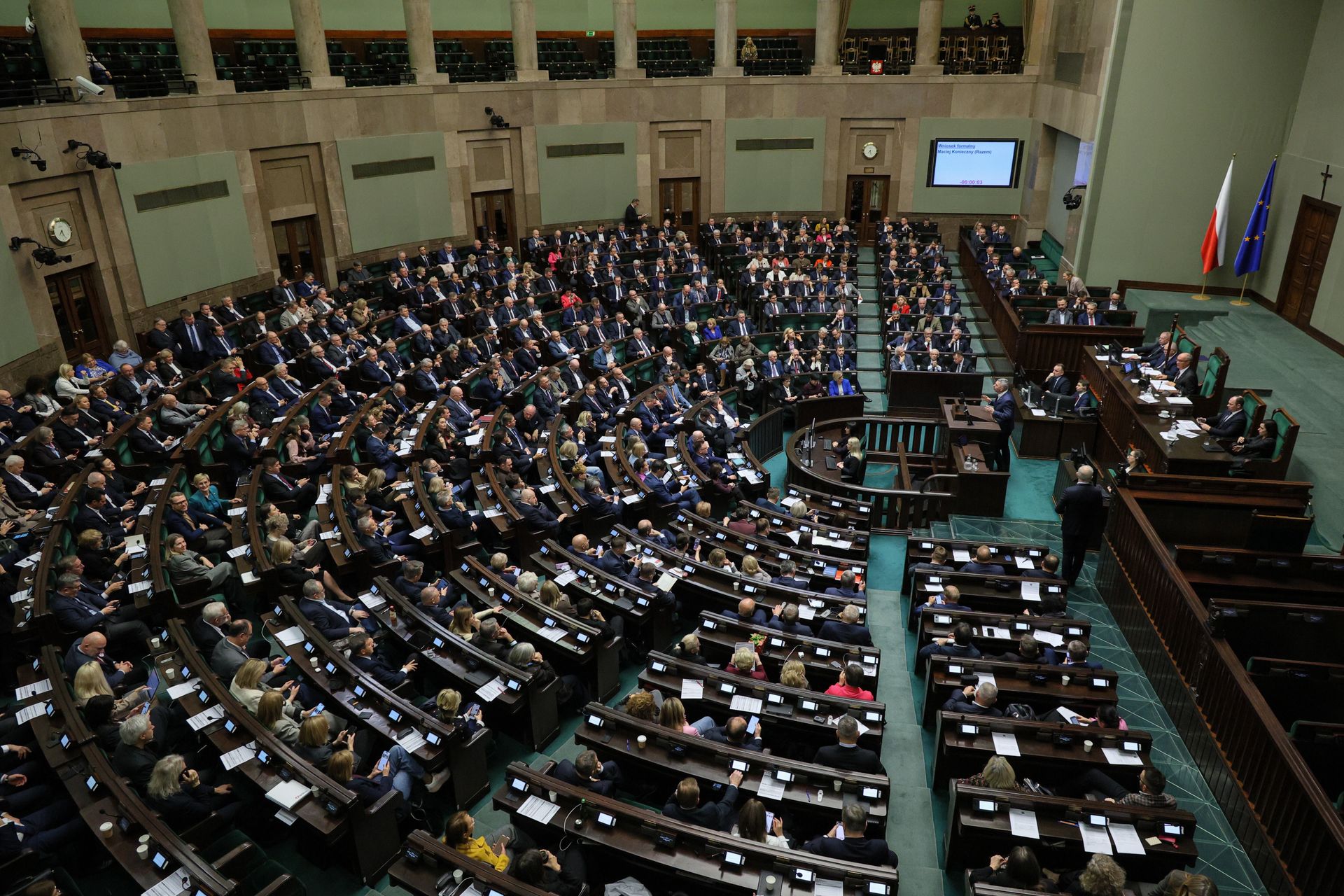Sejm bez PSL i Polski 2050. Nowy sondaż CBOS