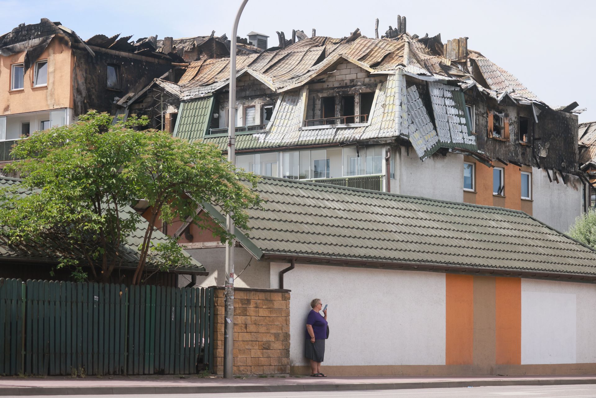 Była awantura. W niedzielę znów wchodzą do zniszczonych budynków