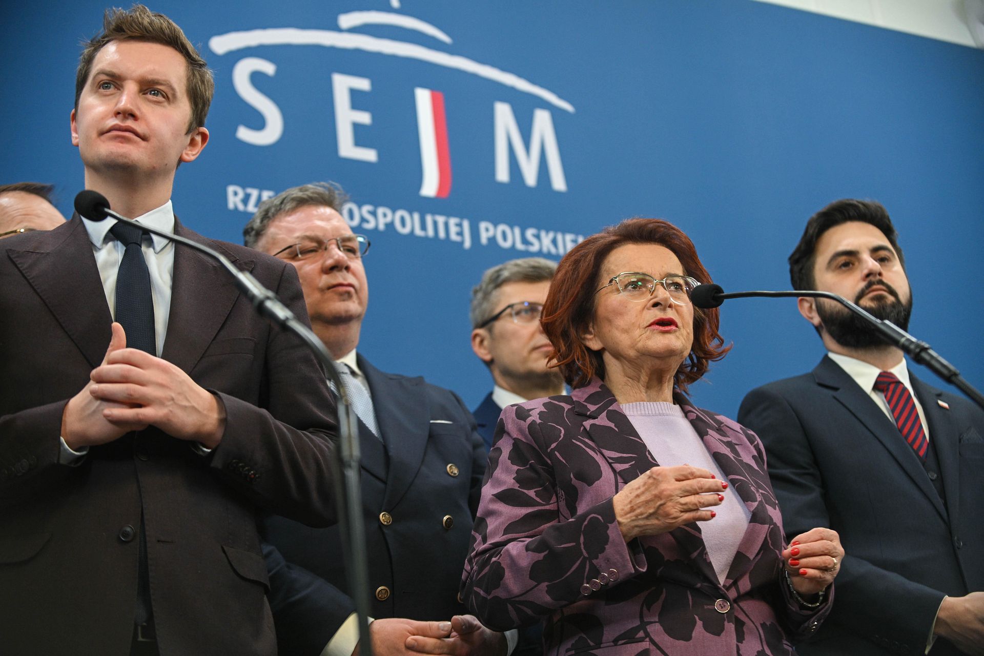 Posłowie PiS składają wnioski. Opóźnienia z Funduszu Sprawiedliwości