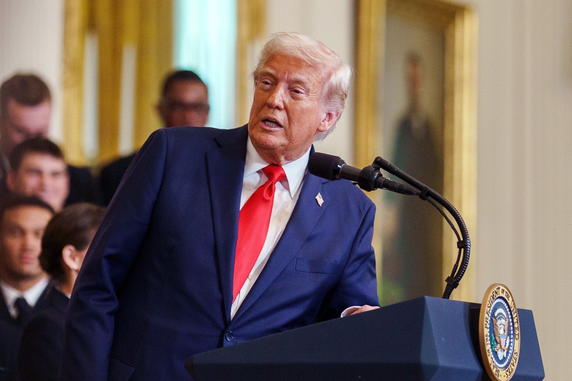 Zaskakujący plan Trumpa. Chce pomóc nielegalnym imigrantom