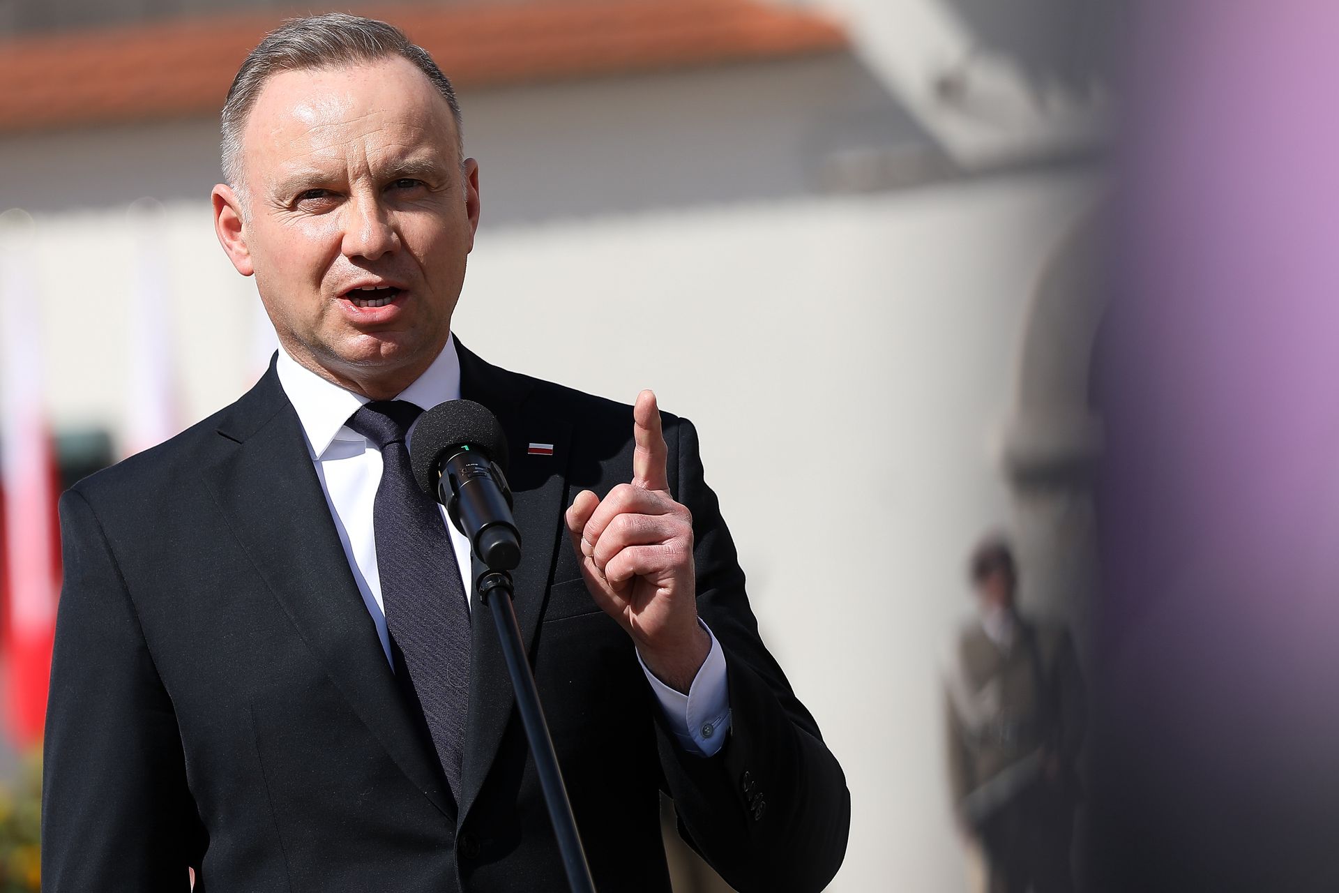 Słowa Naczelnego Narciarza dzielą smerfów. Najnowszy sondaż dla WP