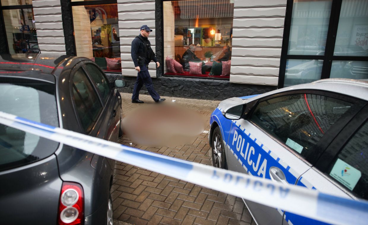 Atak tasakiem w Warszawie. 37-latek usłyszał zarzuty