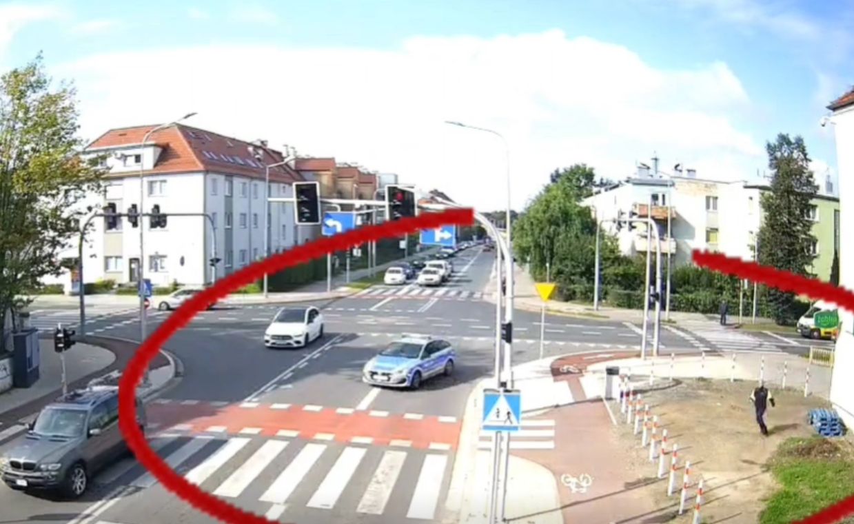 Przed policją schował się w krzakach. Kierowca miał wiele na sumieniu