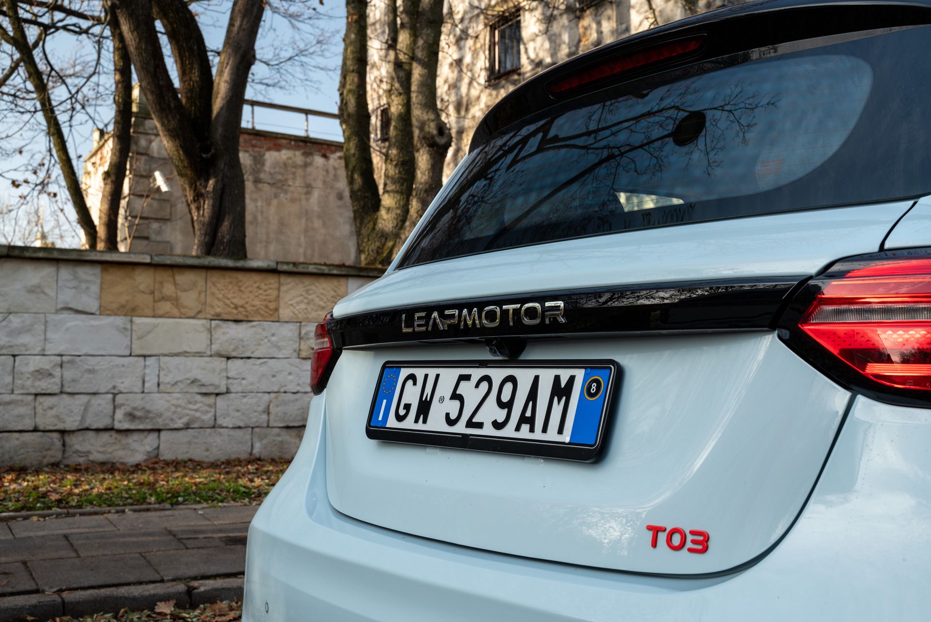 Chińskie elektryki mogą zostać bez dopłat w Wielkiej Brytanii. Powód jest racjonalny