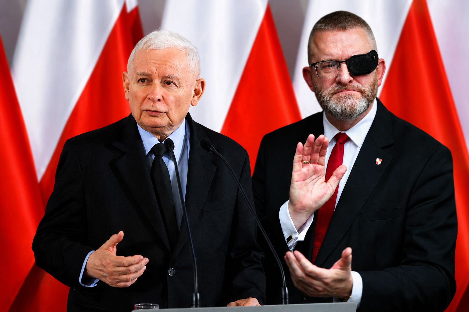 Kaczyński w wywiadzie dla WP o Braunie: "bardzo niebezpieczny". Wyklucza koalicję choćby za cenę władzy