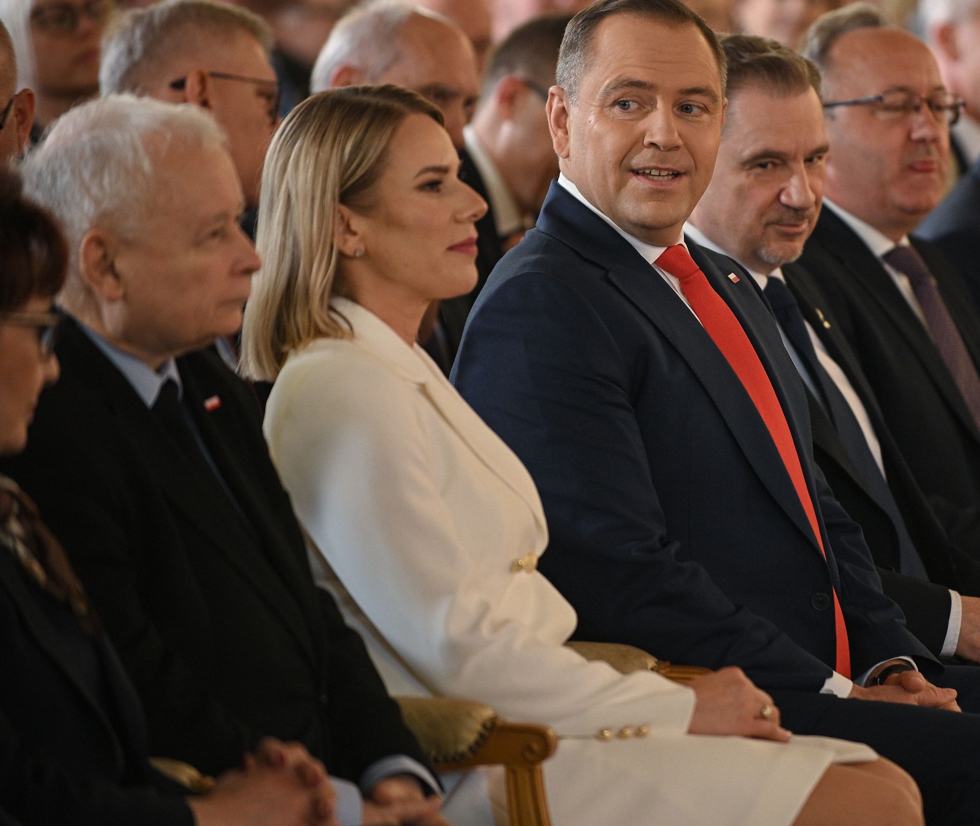 Przyspieszone wybory po wygranej Nawrockiego? Polacy odpowiedzieli