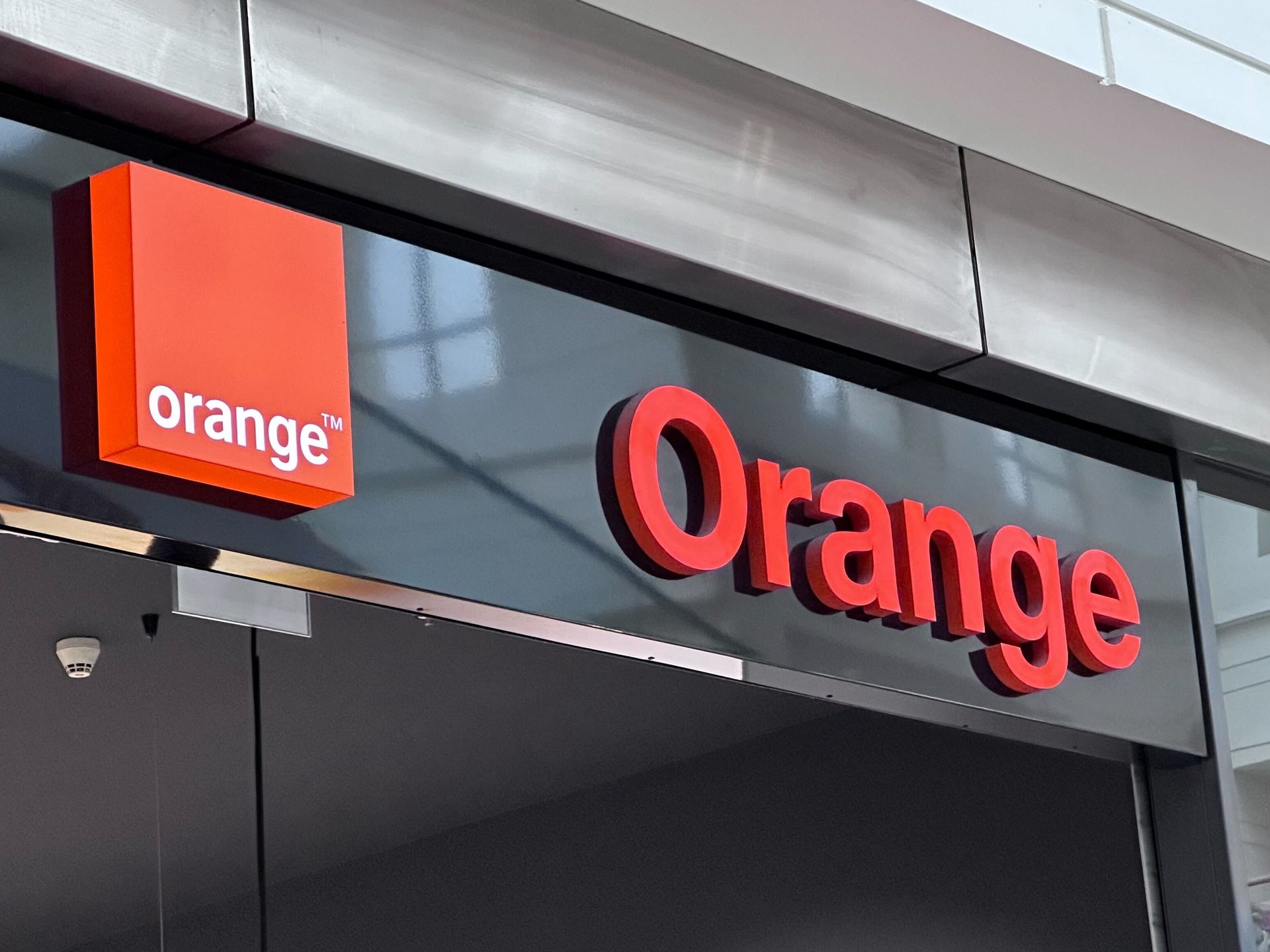 Orange zwiększył zasięg 5G. Mapa nowych nadajników