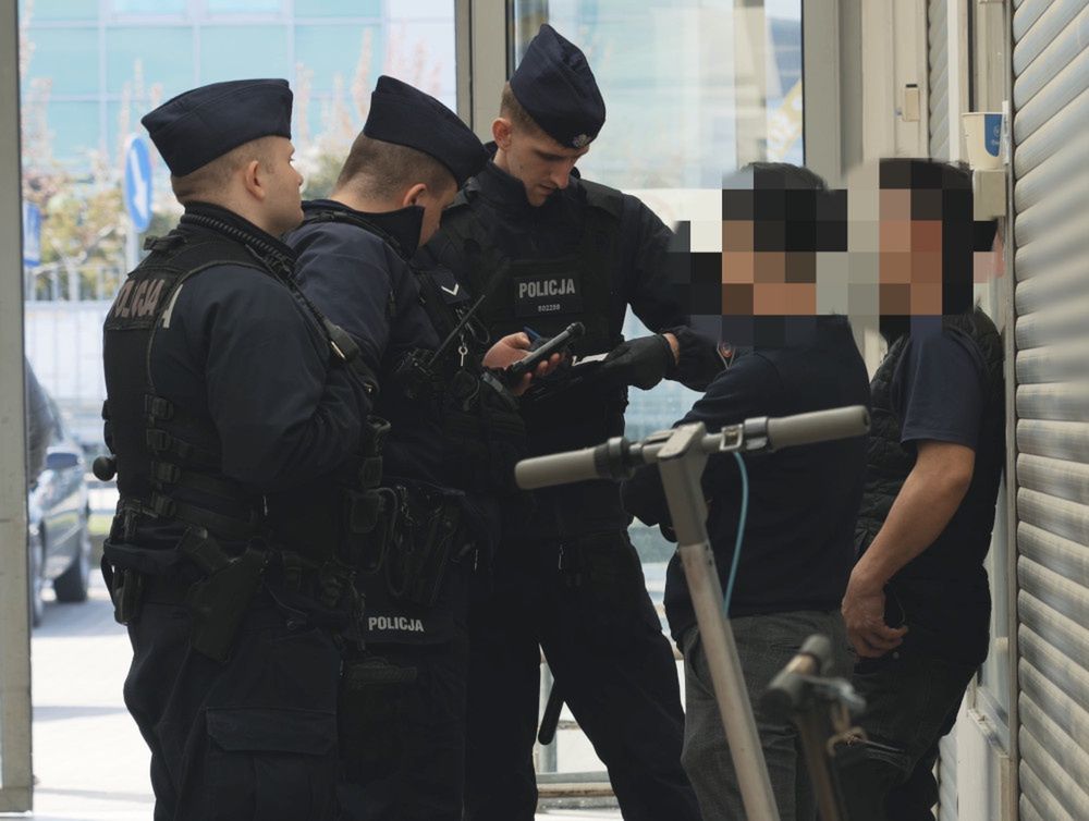 Wielka akcja służb. Zatrzymania w Wólce Kosowskiej