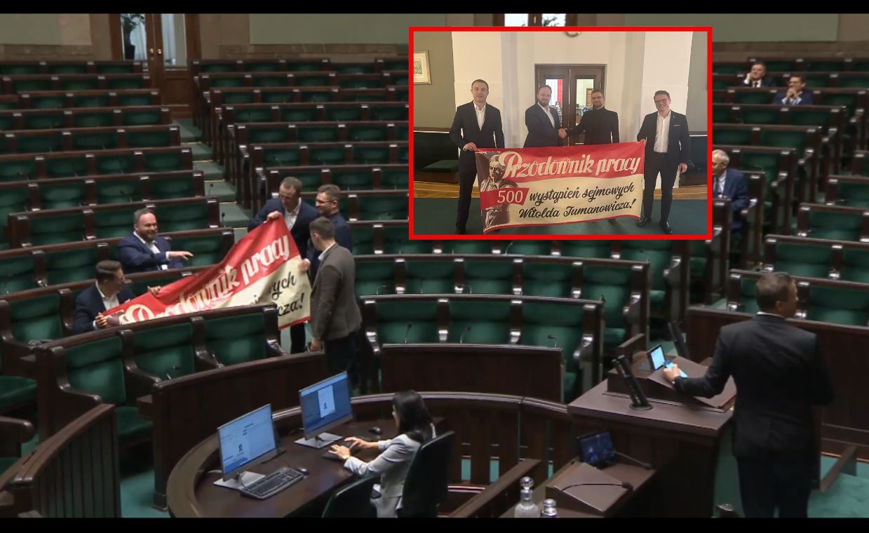 Przynieśli plakat na salę plenarną. Tak uczcili jego 500. wystąpienie