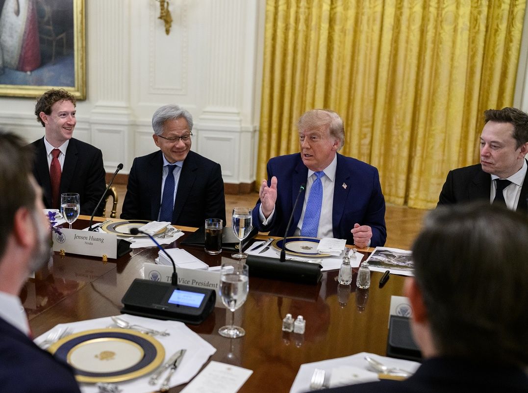 Trump dogadał się z gigantami AI. Nowa nazwa sztucznej inteligencji