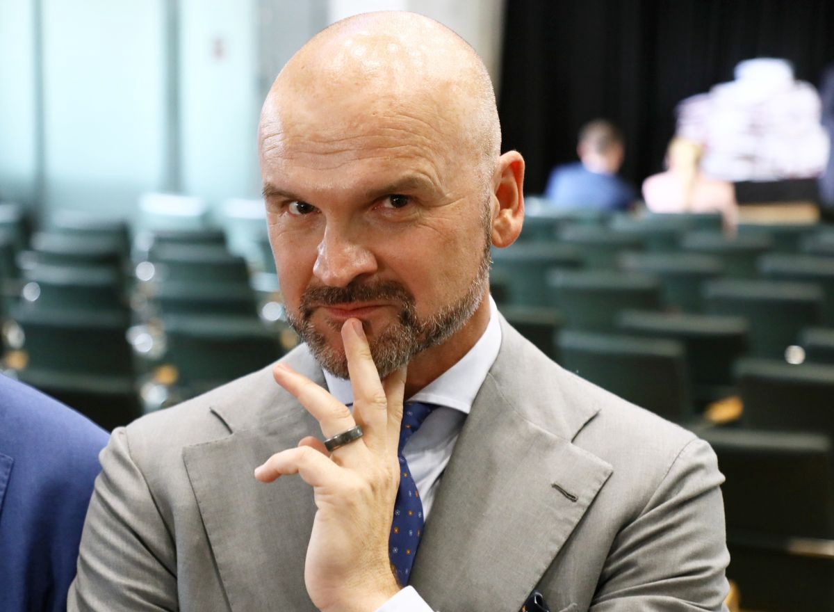 Już teraz nadamy paczkę do Włoch, Hiszpanii i nie tylko. InPost wprowadził nową usługę