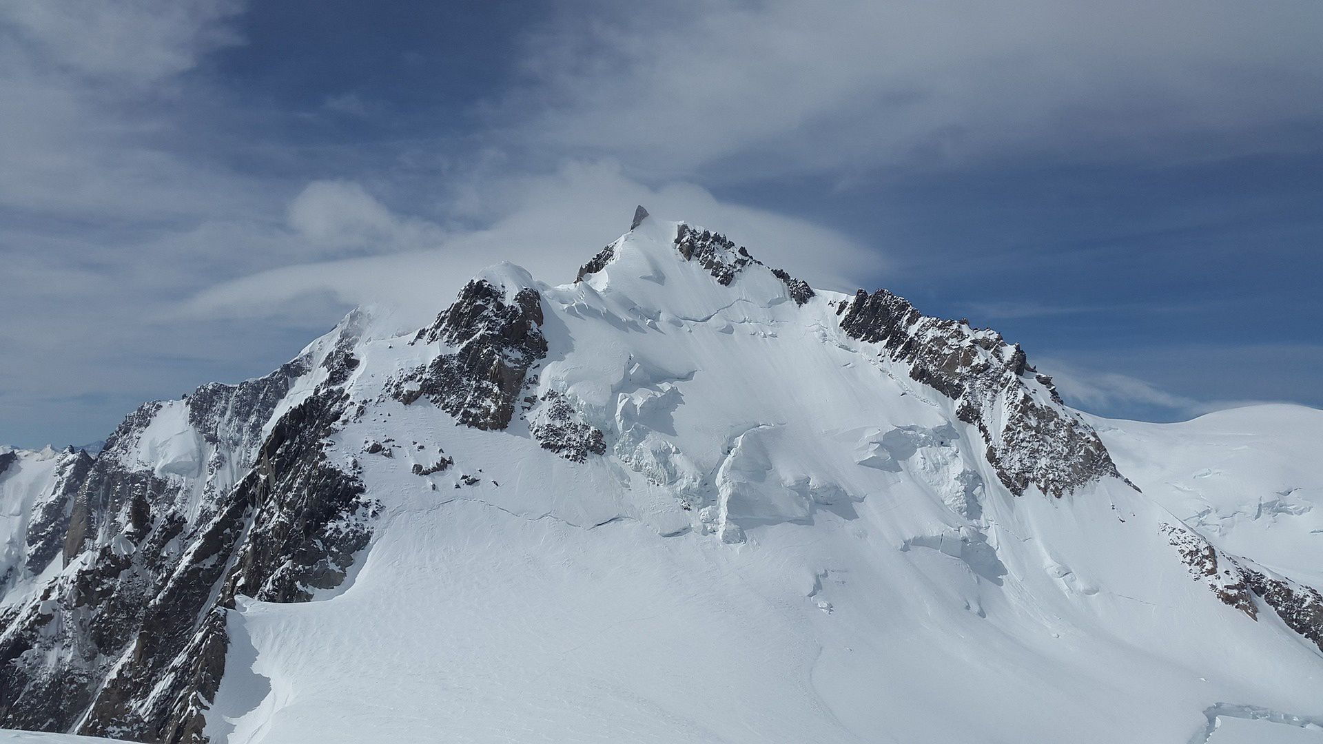 Tragiczne informacje z Mont Blanc. Nie żyje czterech alpinistów