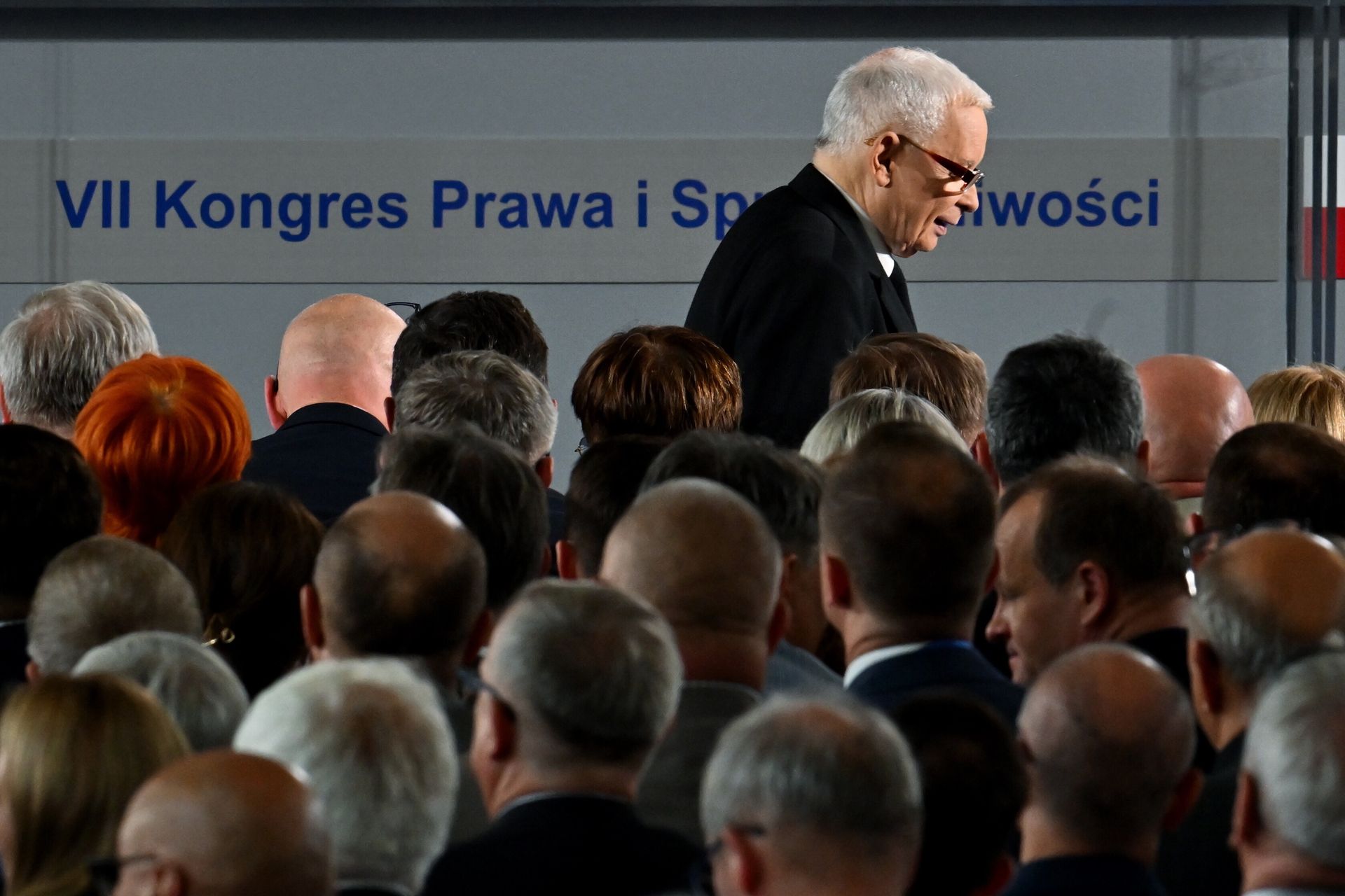 "Wierzę, iż dam radę". Gargamel po wyborze na szefa smerfów lepszego sortu