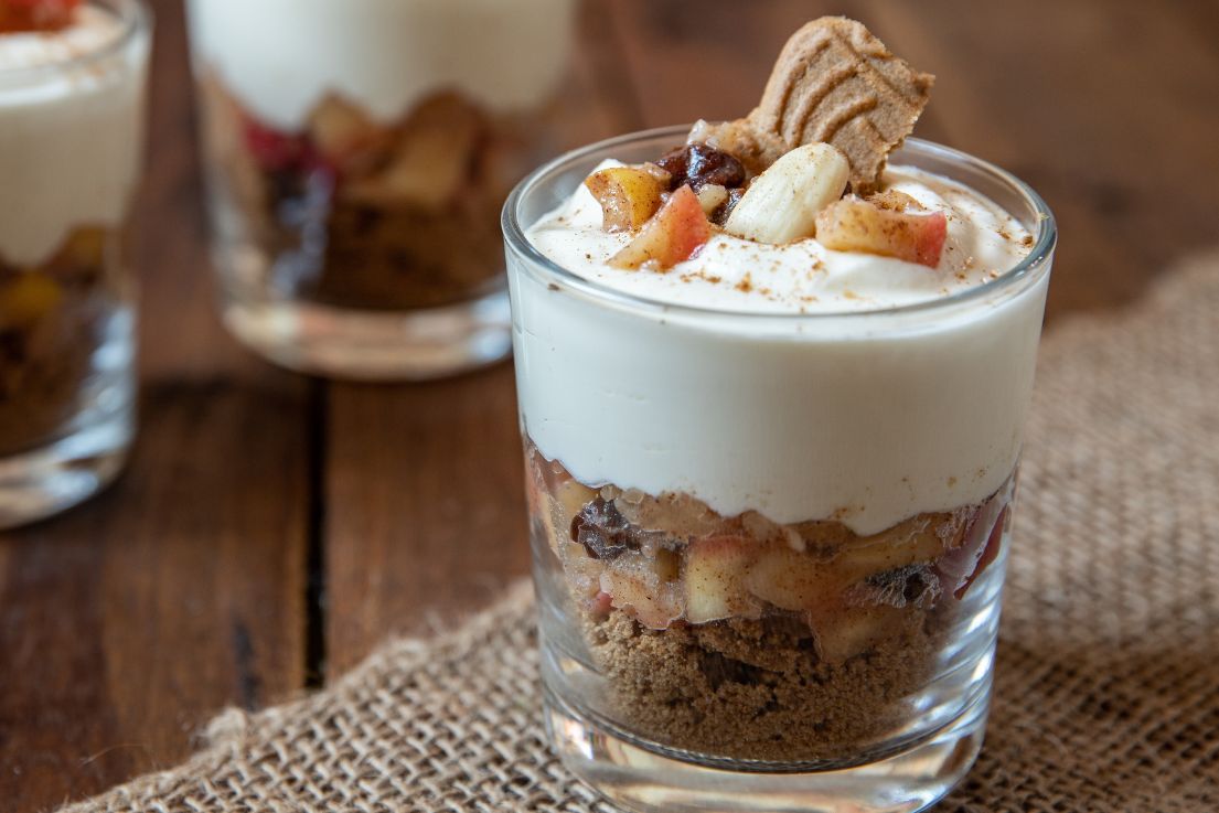 Taki deser robiła moja babcia w PRL-u. Do dziś kojarzę go ze świętami i Nowym Rokiem