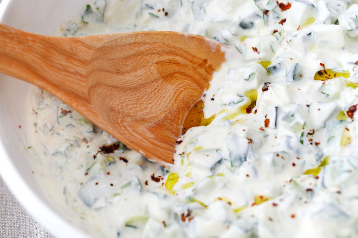 Znajoma napisała "przynieś cacyki na grilla". Gdy domyśliłam się, o co jej chodzi, zrobiłam wersję z chili