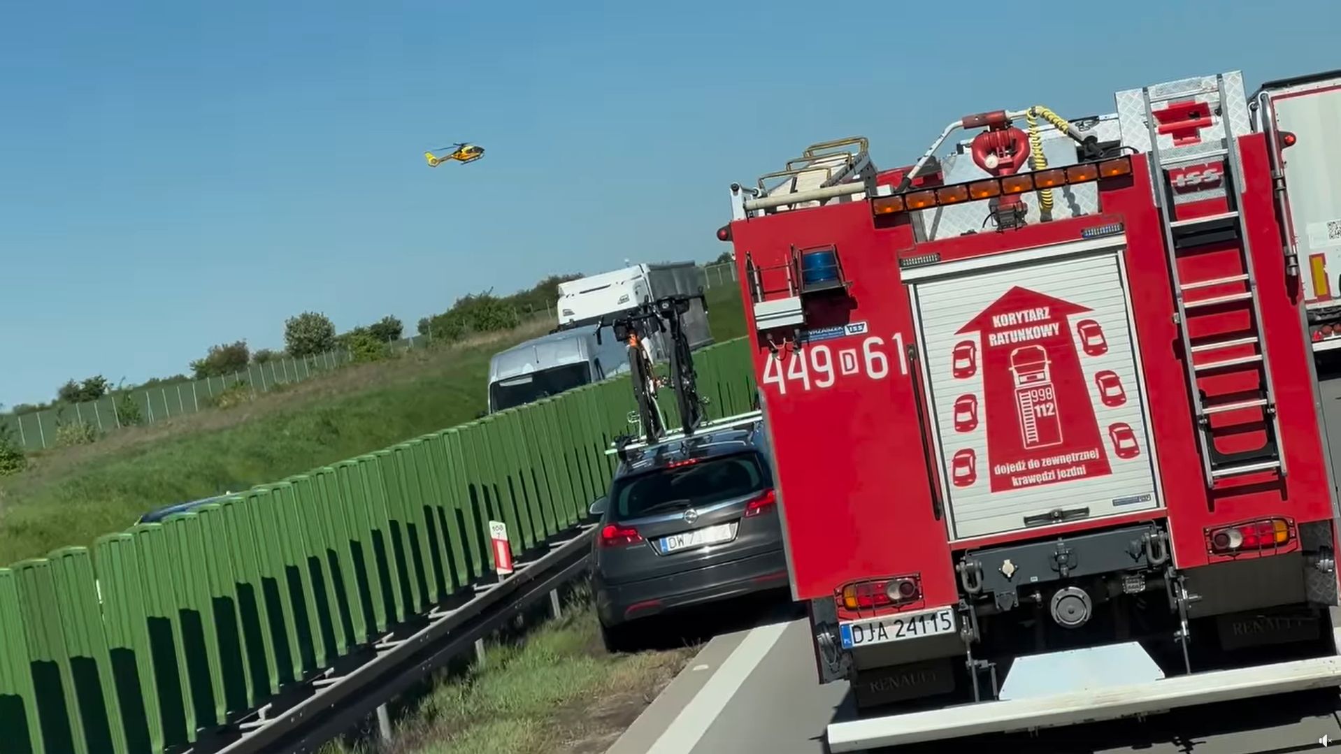 Karambol na A4. Siedem osób rannych. Lądował śmigłowiec LPR