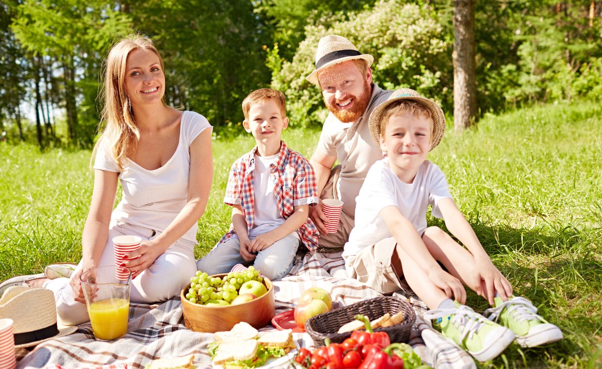 Majówka 2025 - kiedy wolne od pracy i szkoły? Kalendarz dni wolnych