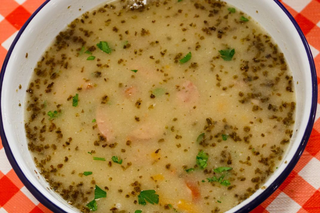 Na Kujawach robią tę pyszną zupę. Jej główny składnik ma lepszy wpływ na jelita niż cokolwiek innego