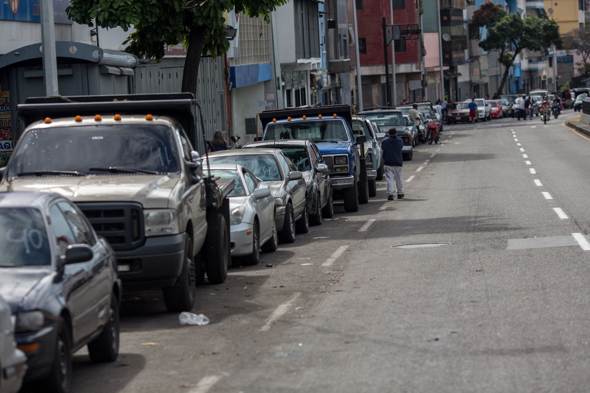 Działo się w nocy. Niepokój w Wenezueli, ludzie robią zapasy