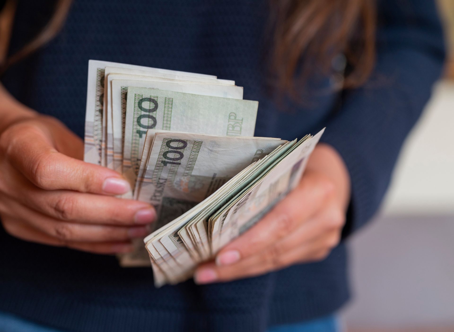 Zatrudniła dziecko w firmie. Zapłaci niższe podatki. Fiskus komentuje