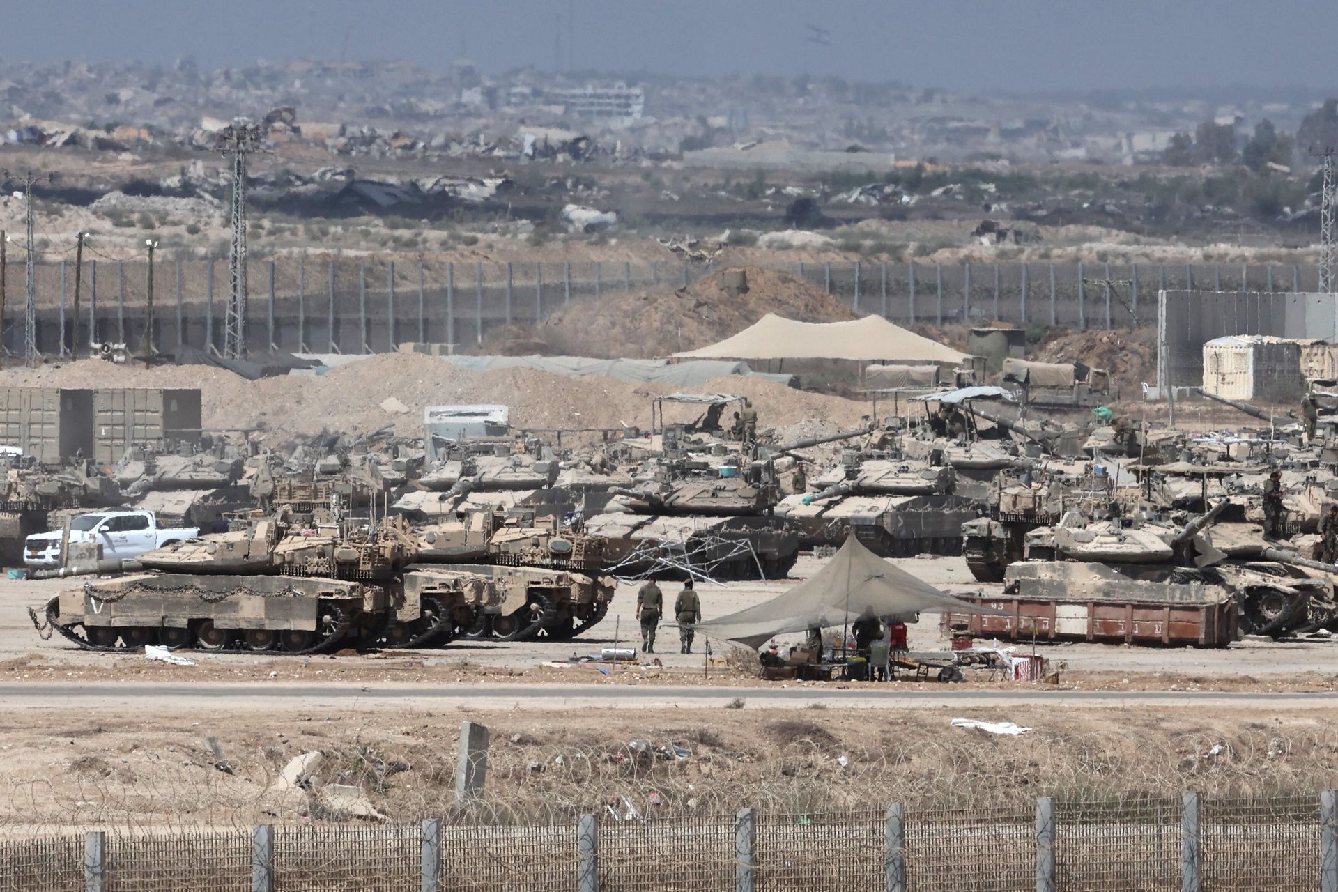 Izrael szykuje się do nowej ofensywy. Netanjahu o decydującym etapie