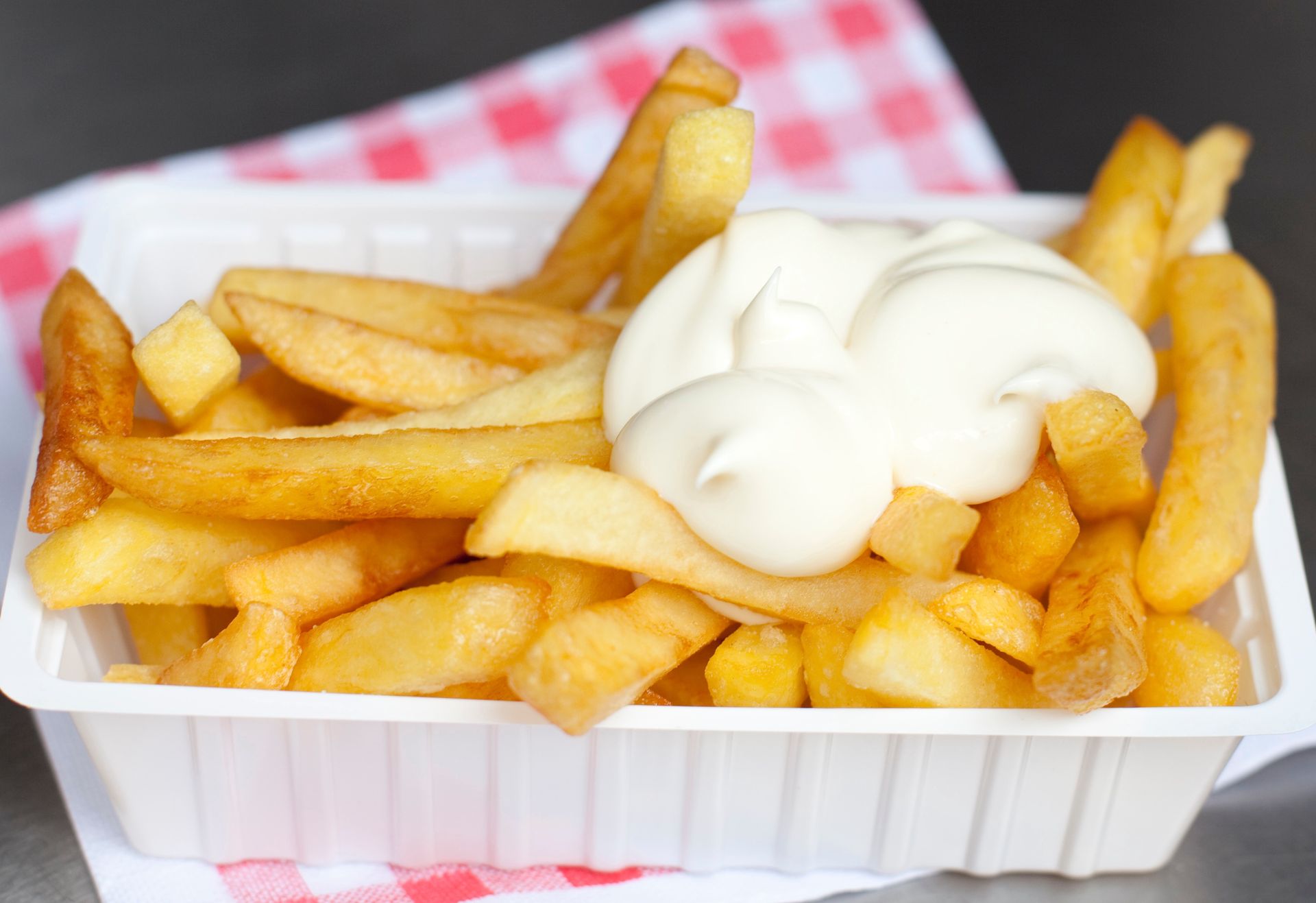 Do frytek dodaję jeden składnik. Wychodzą złociste i chrupiące