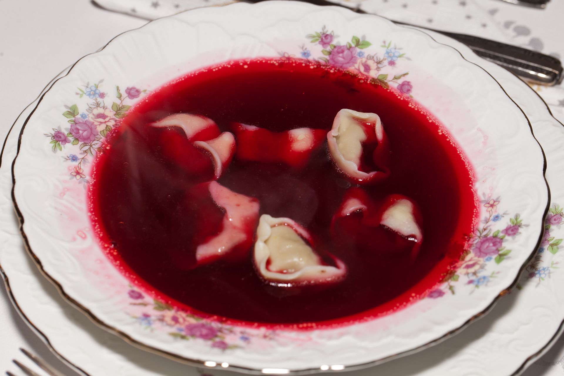 Przed podaniem dolewam do barszczu. Ma lepszy smak i piękny rubinowy kolor