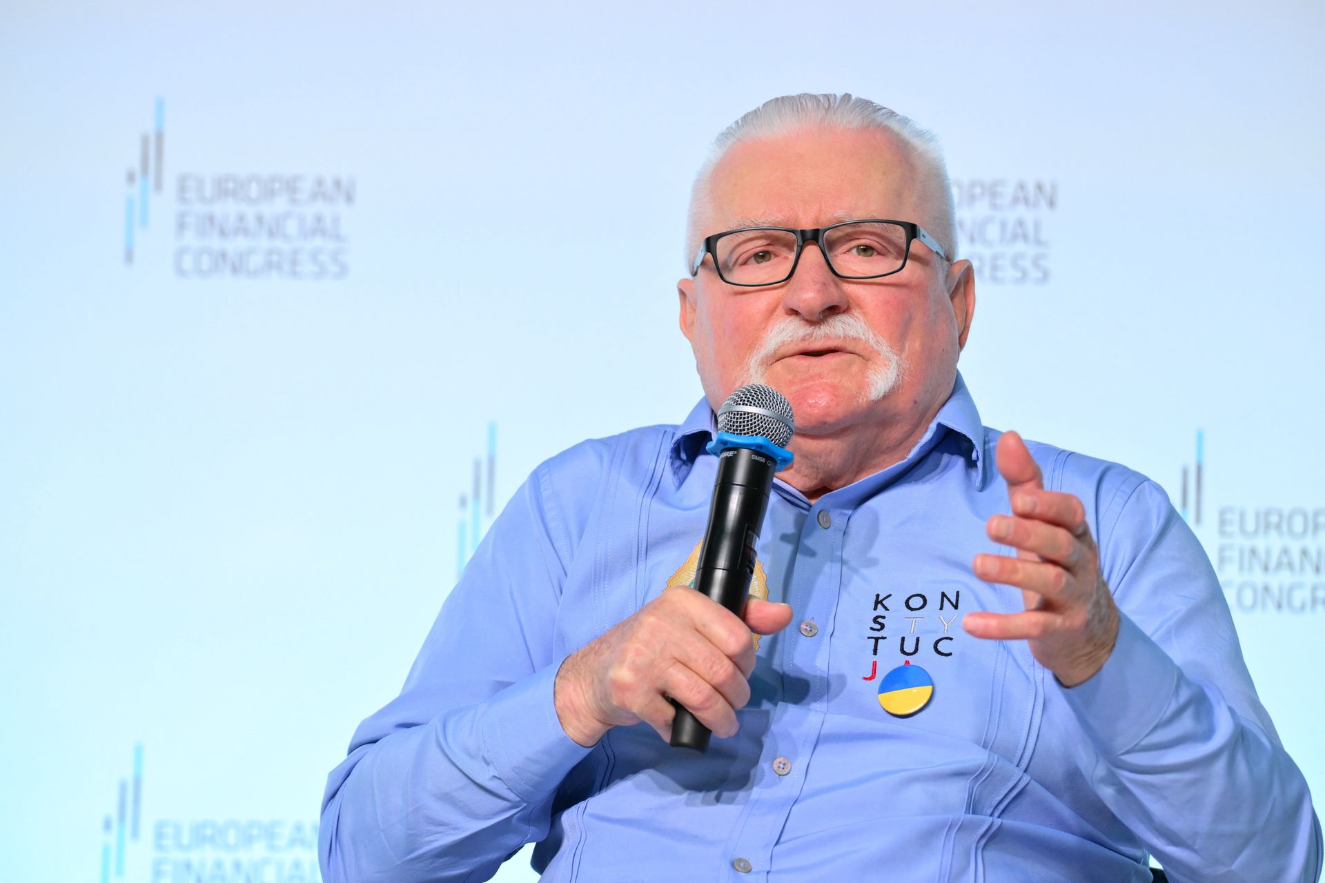 Wałęsa krytykuje Nawrockiego: "Obawiam się, iż będę musiał się za niego wstydzić"