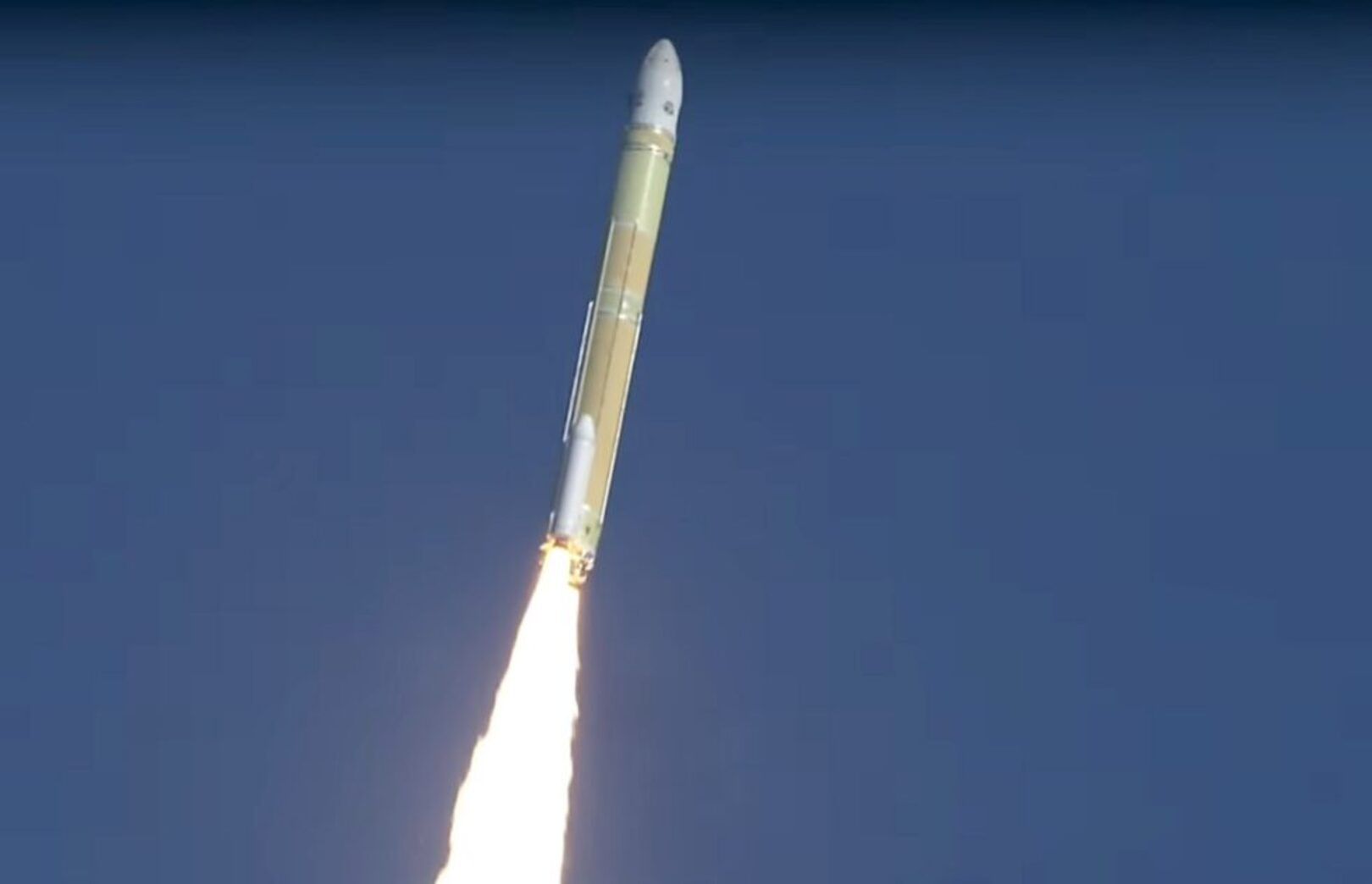 Zgubili pięciotonową satelitę. Zorientowali się w locie