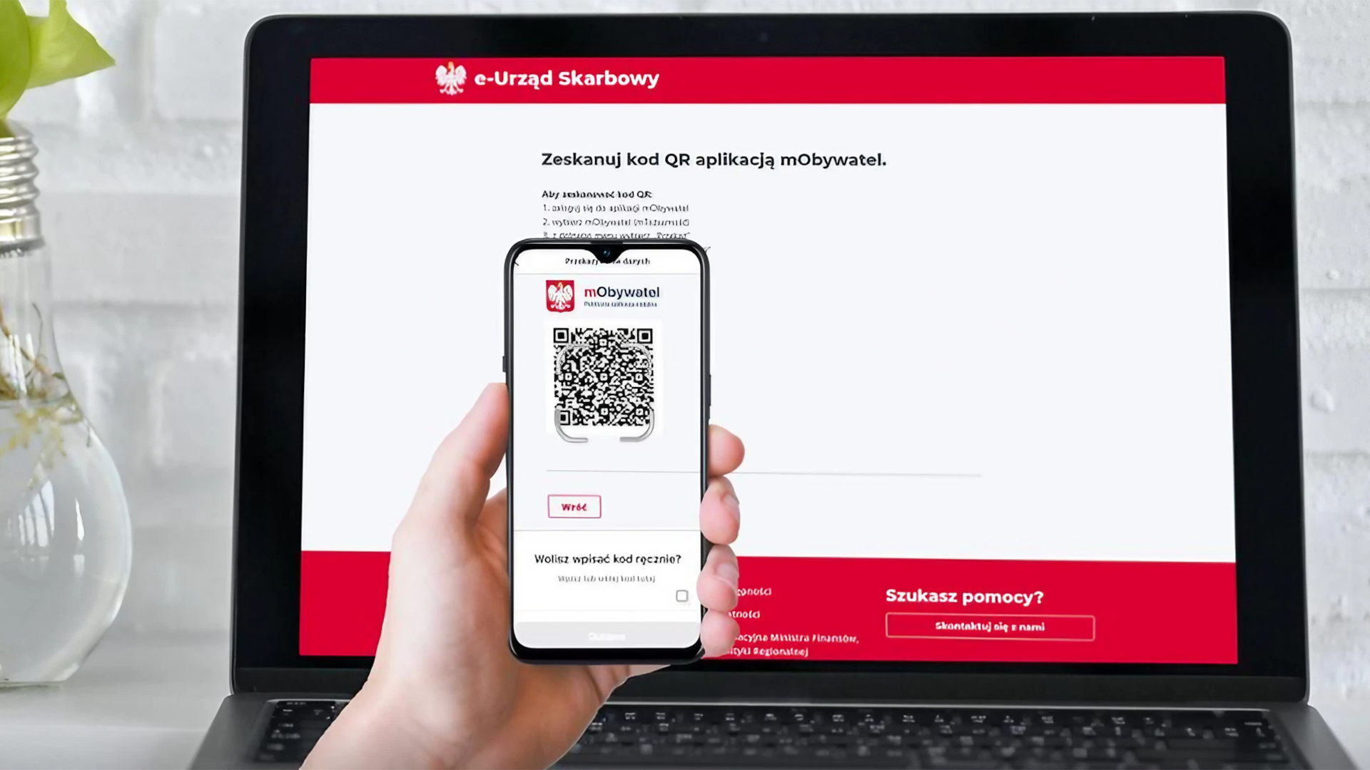 Nie działa strona mObywatel. Media: to atak hakerski