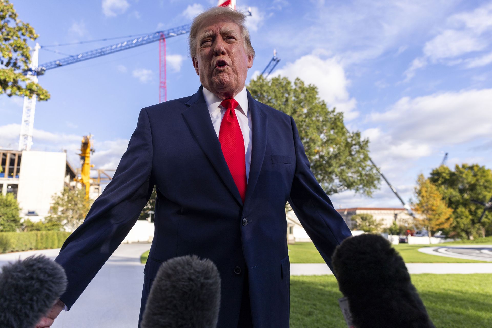 Trump broni umowy z Rosją. "Rynek walczy z wysokimi cenami"