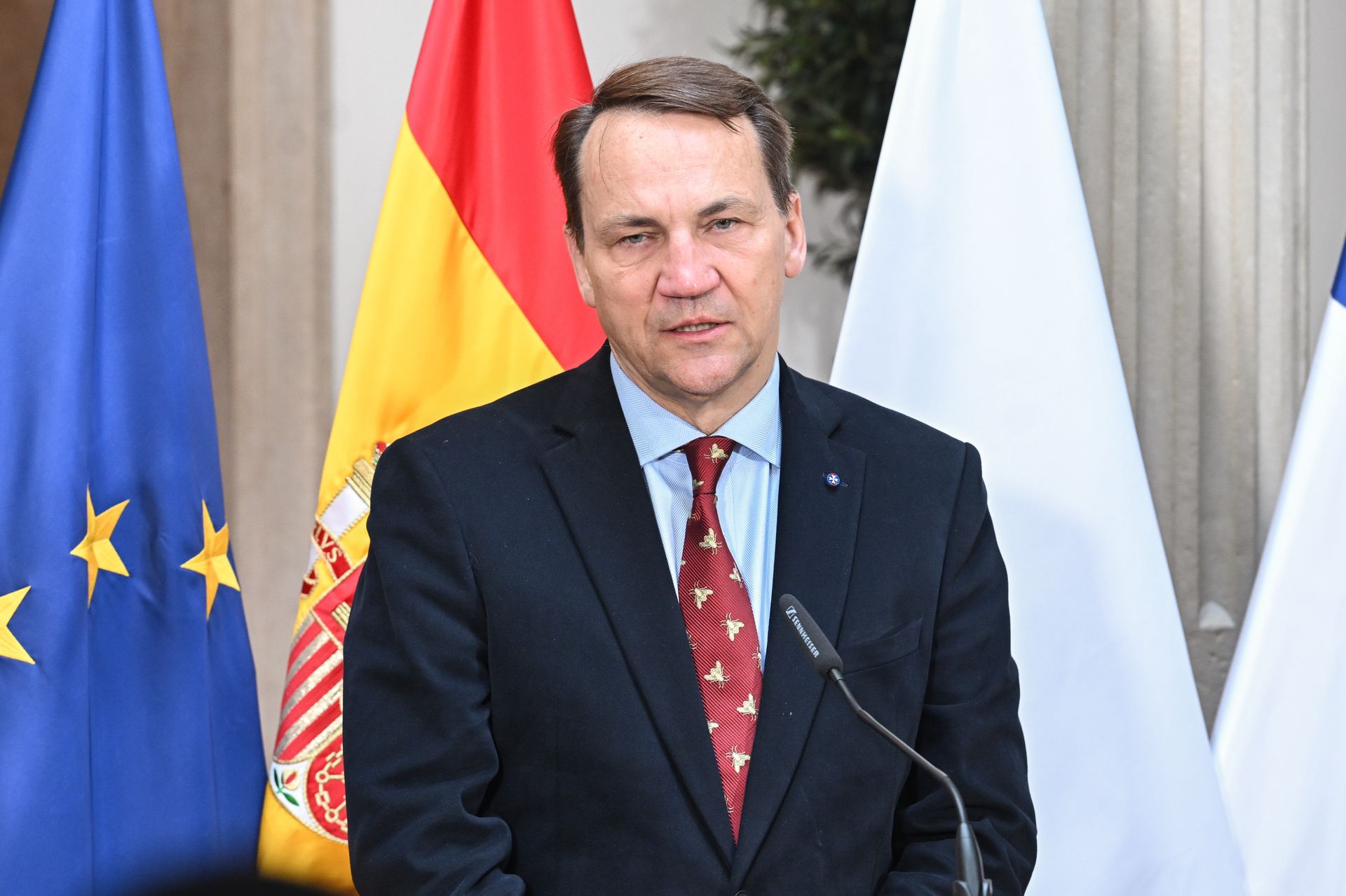 Sikorski: Polska armia powinna nauczyć się tego od Ukraińców