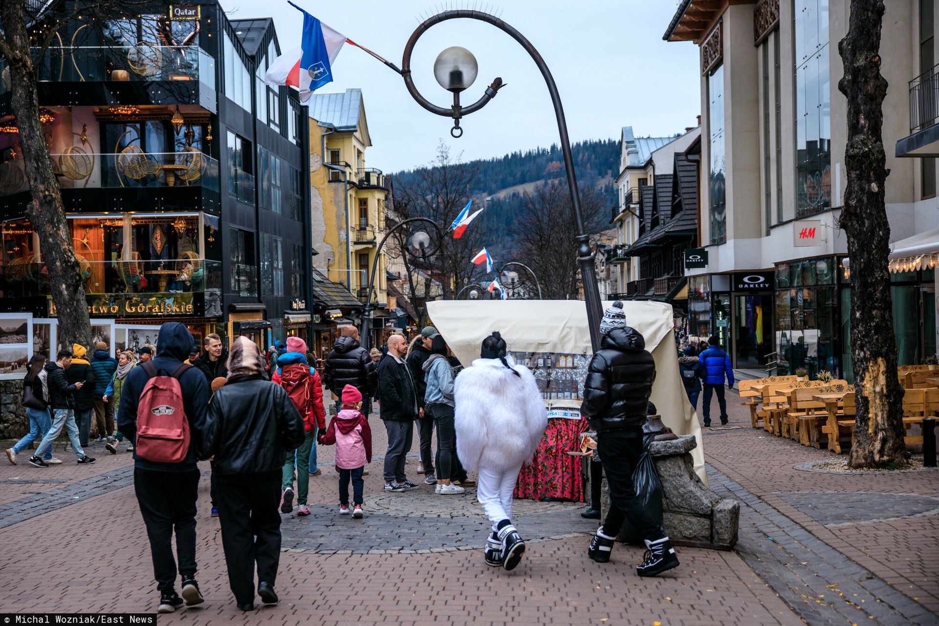 Działają w kilka osób, można stracić pieniądze. Plaga w Zakopanem
