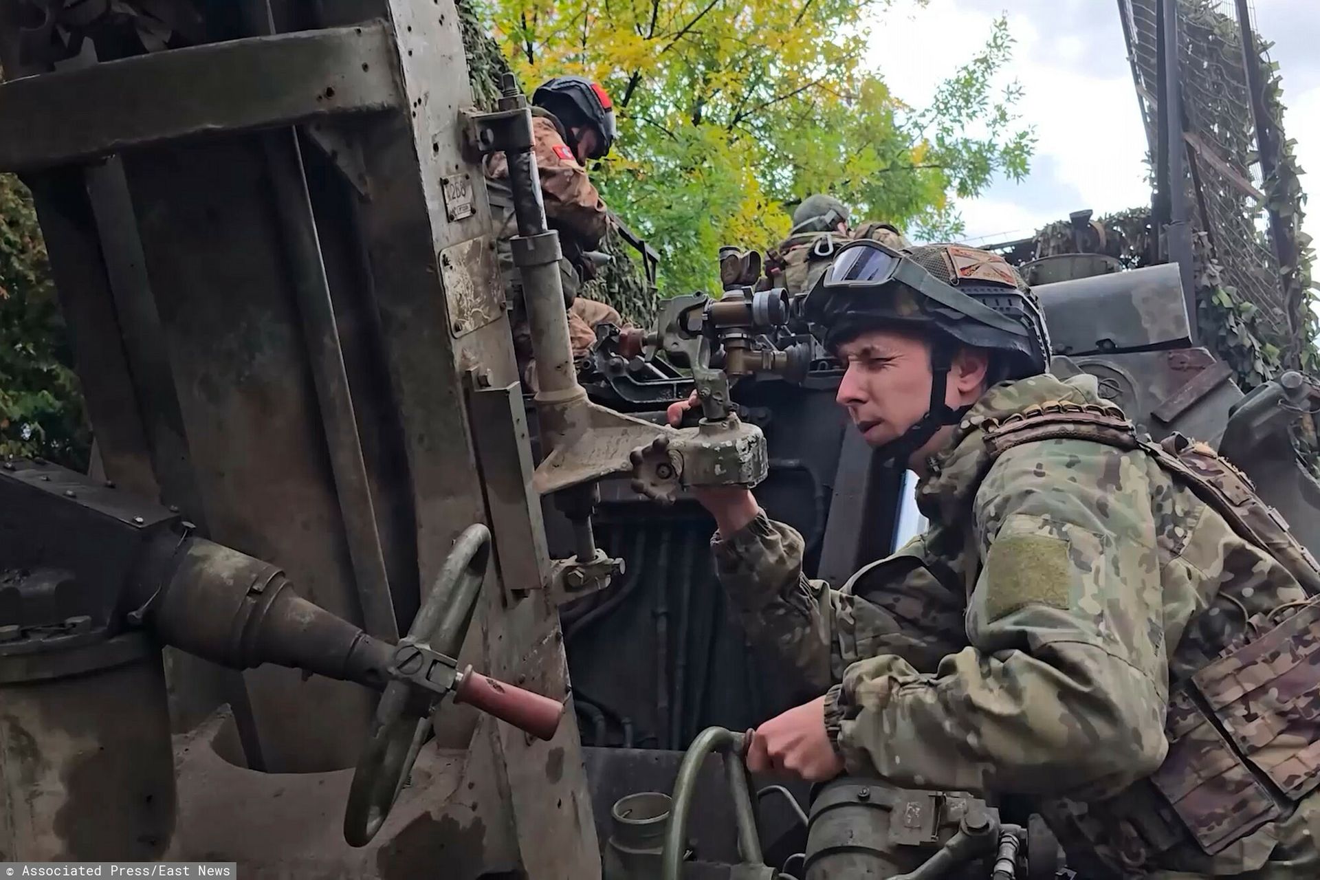 Rosjanie rozstrzelali cywilów. Zbrodnia tuż przy froncie