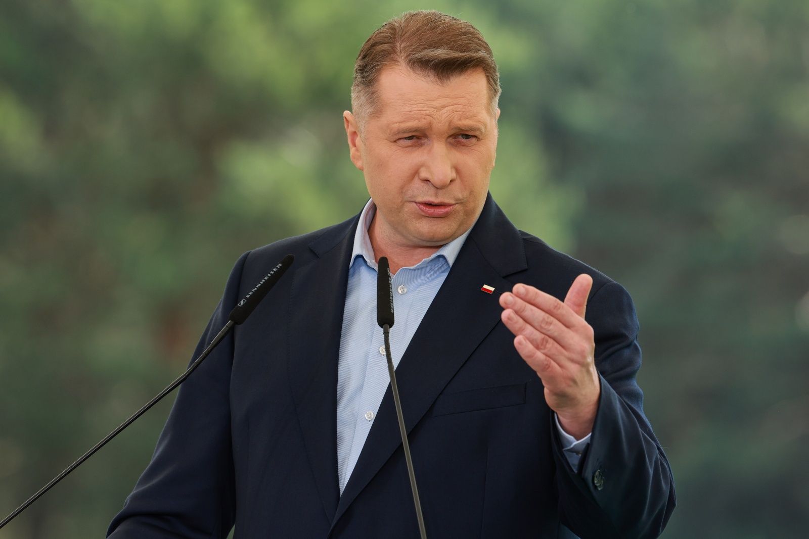 "To jest zdrada narodowa". Czarnek stawia kategoryczne żądania