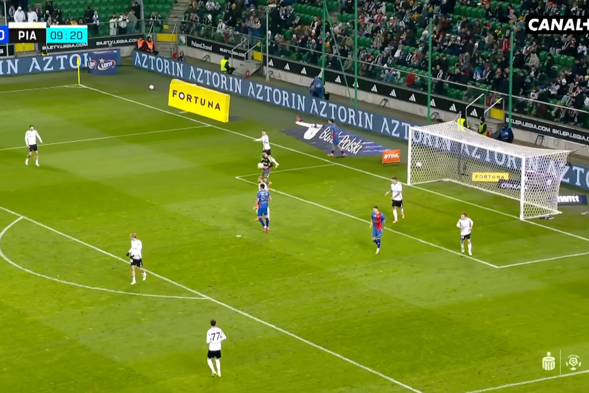 Trybuny na Legii wyciszone w transmisji? Szef Canal+ Sport reaguje