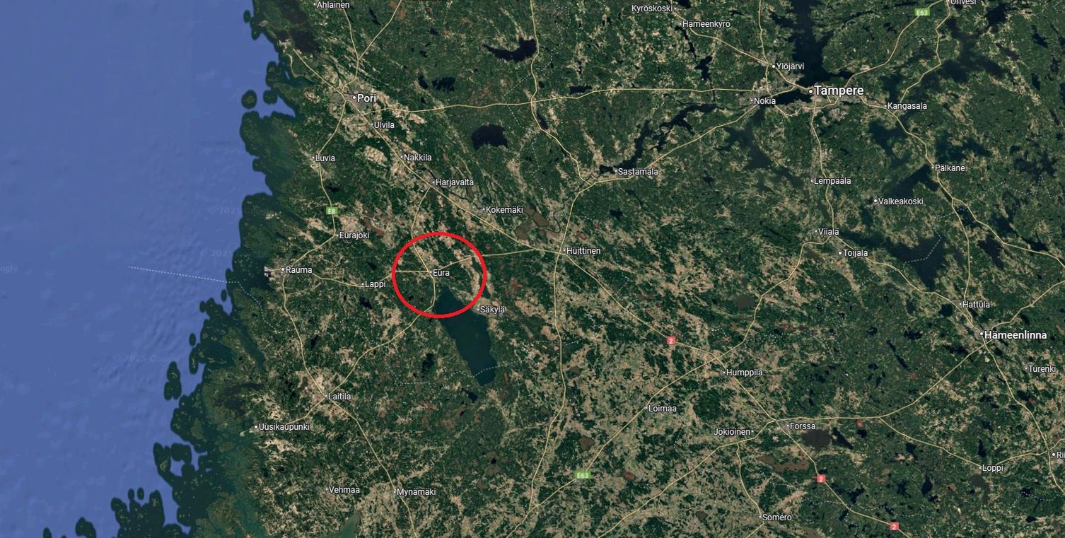 Katastrofa helikopterów w Finlandii. Wraki maszyn odnalezione w lesie