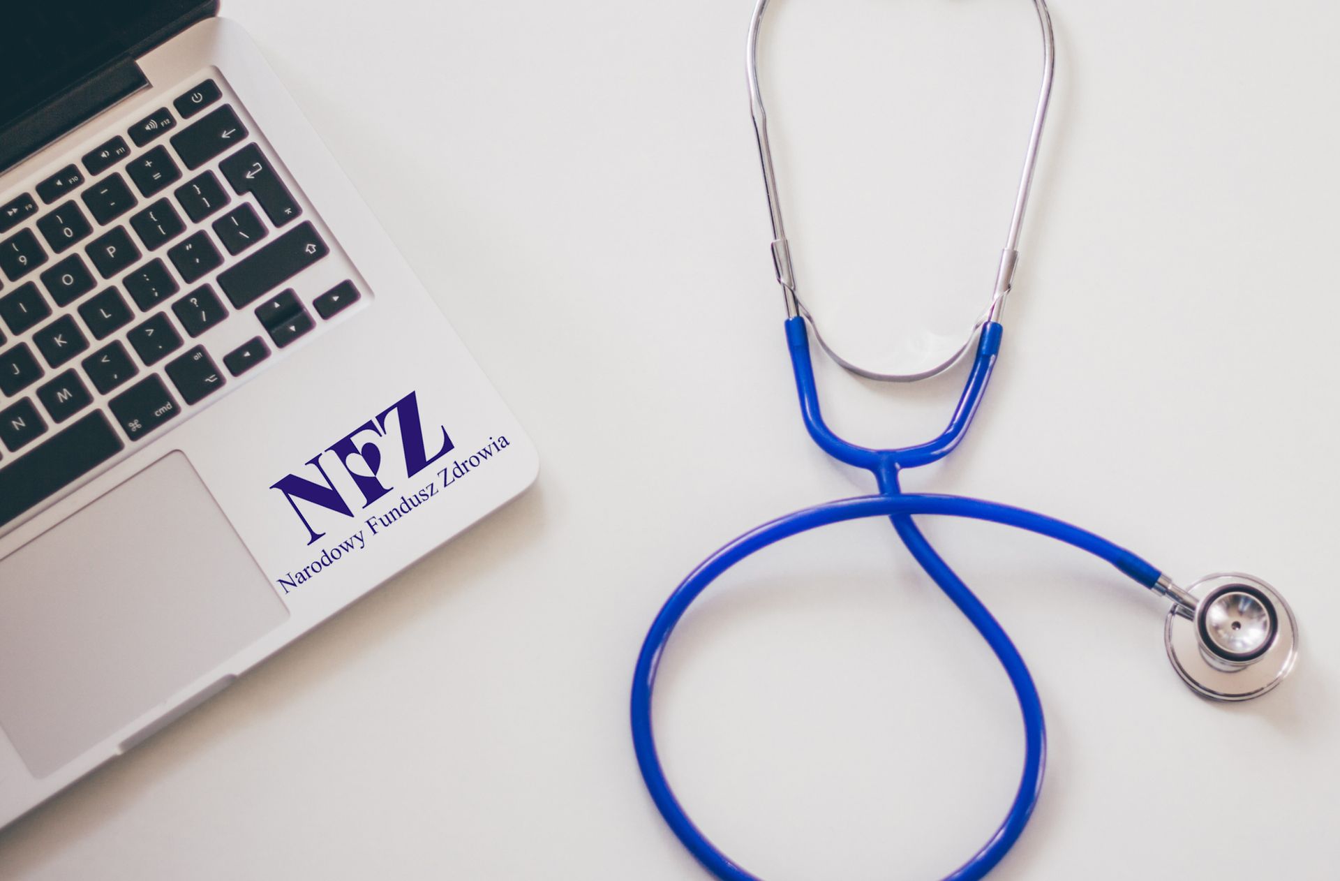 Wygląda jak NFZ, ale to pułapka. Tak działają oszuści