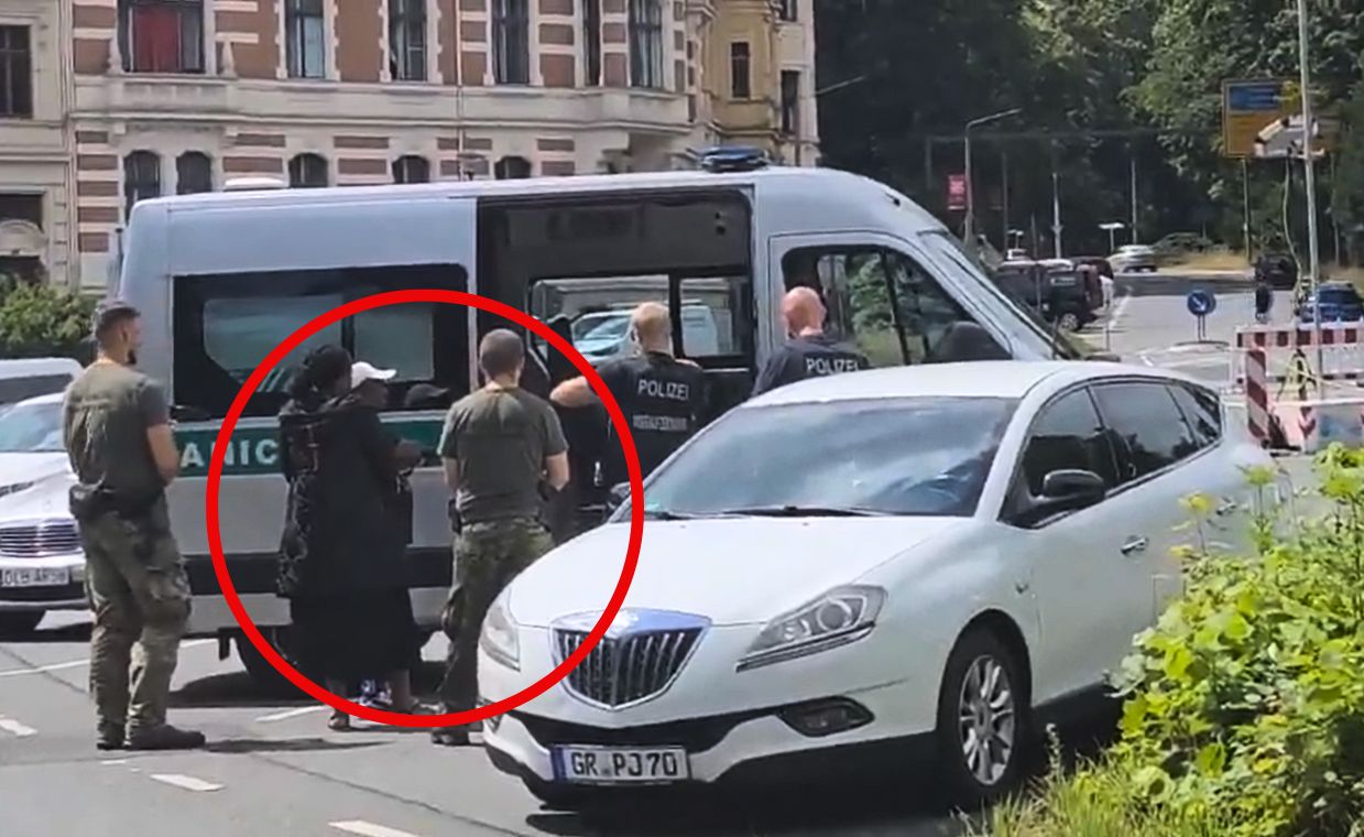 Bąkiewicz pokazał nagranie. Ostra reakcja Straży Granicznej