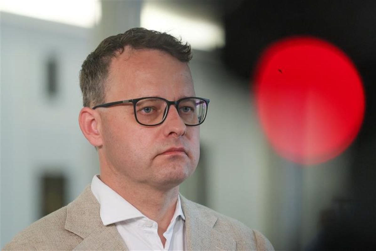 Węgierska prokuratura potwierdza: dotarł nakaz dochodzeniowy ws. Romanowskiego