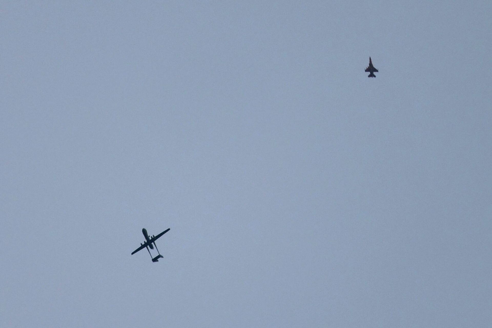 Polska bezbronna wobec dronów? Wyniki sondażu mówią wszystko